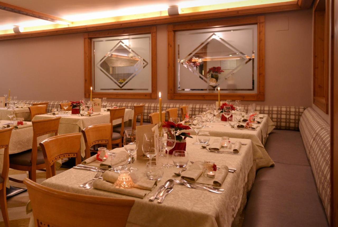 Pippo Hotel Terzolas Exterior photo