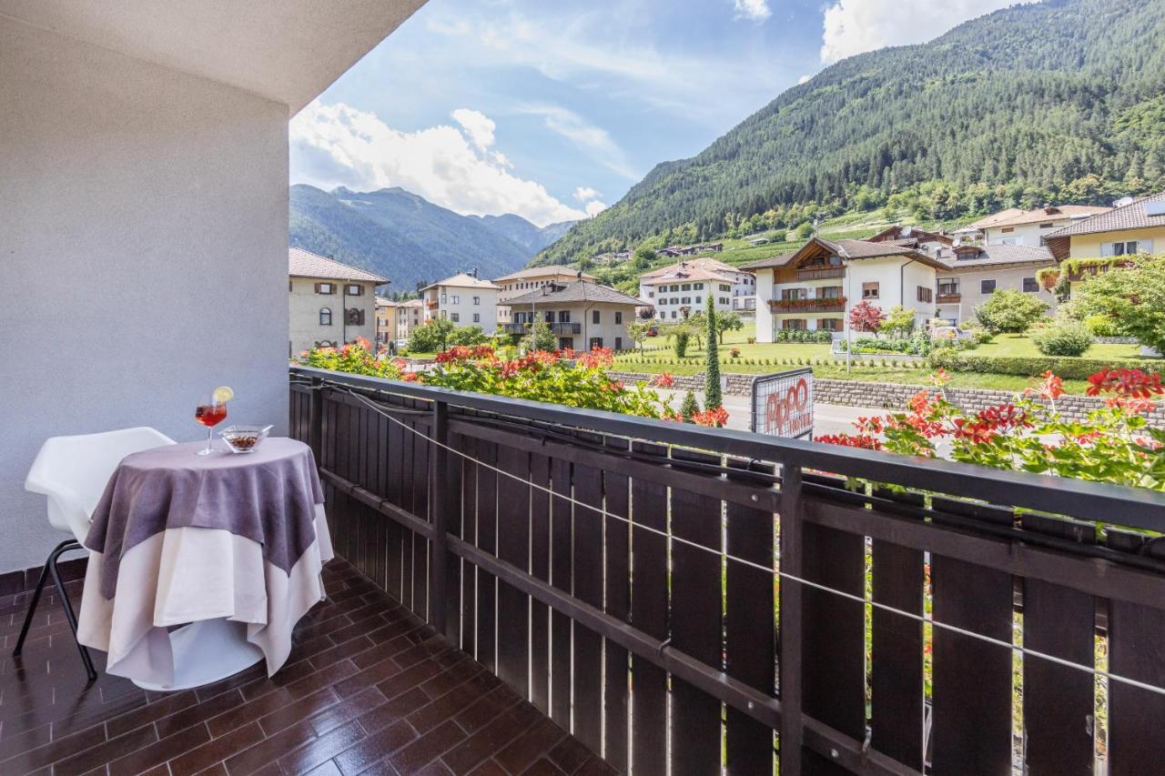 Pippo Hotel Terzolas Exterior photo